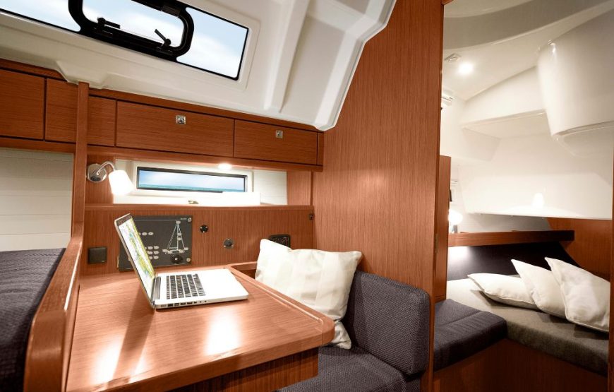 Alkyoni Yacht, Monohull 41 Cruiser
